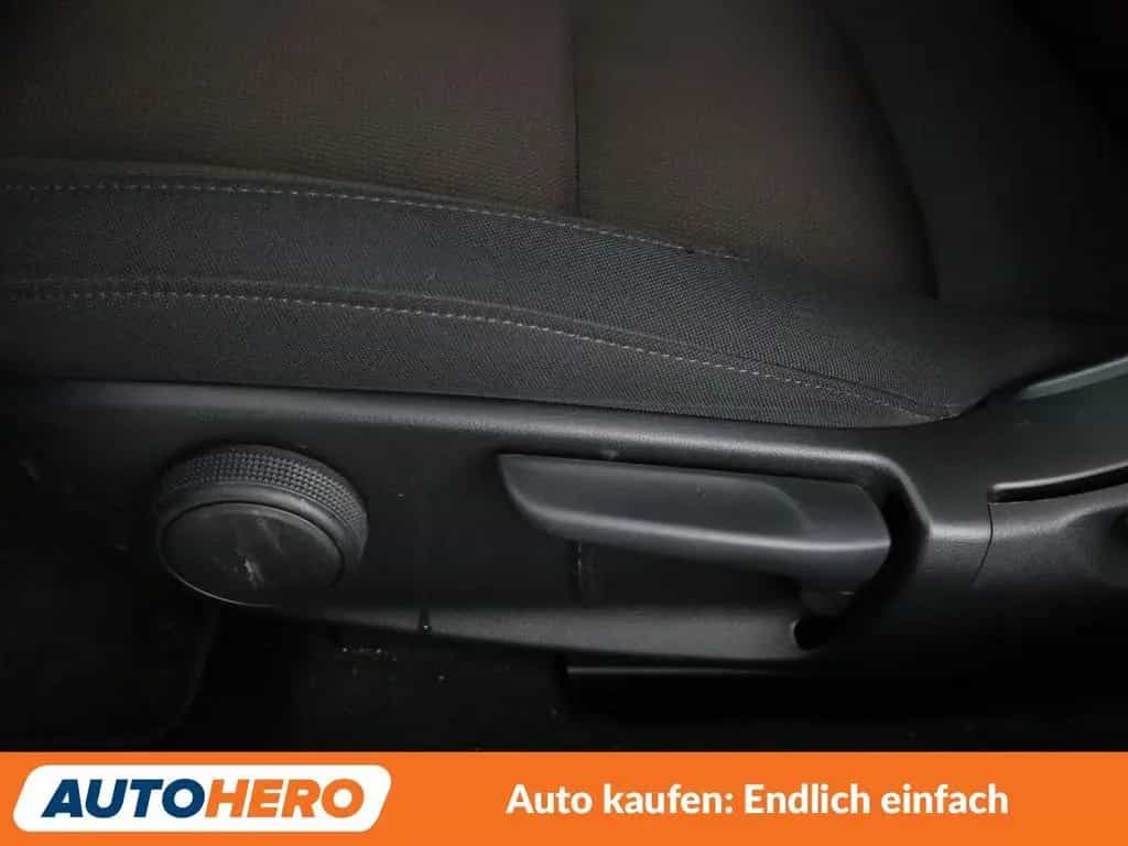 Mazda 3 1.8 D Selection*HEADUP*LED*ACC*CAM*PDC*SHZ*LHZ 10/2019-photo-28