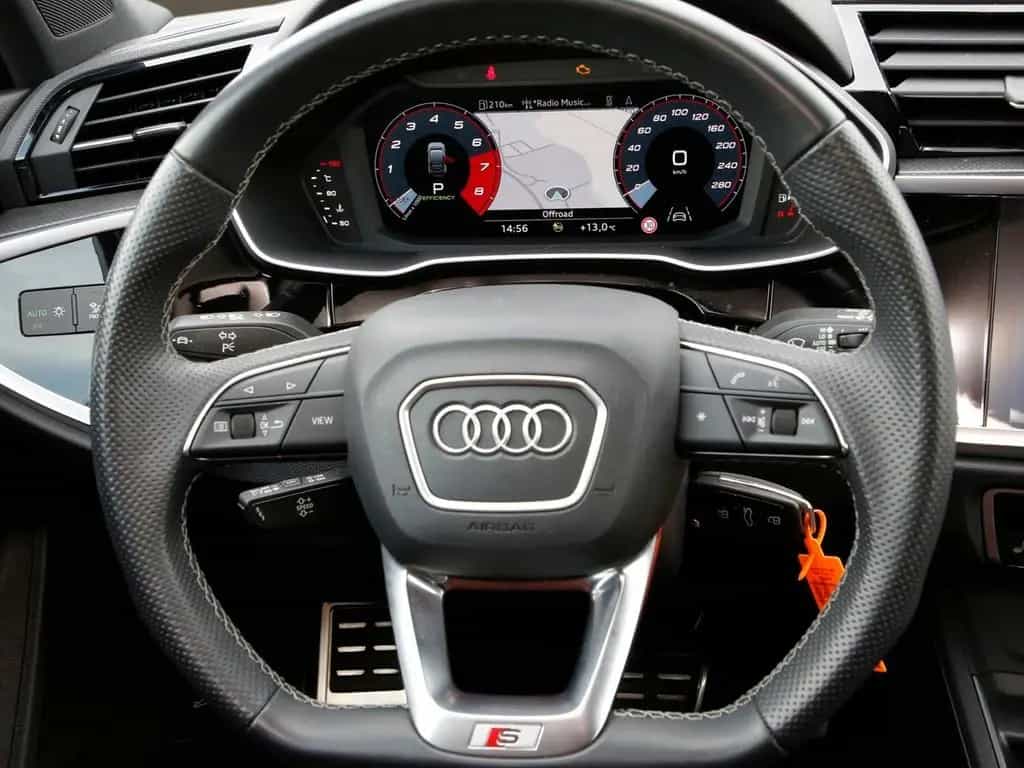 Audi Q3 Sportback 45 TFSI quattro S line Navi+VC PDC 01/2022-photo-16