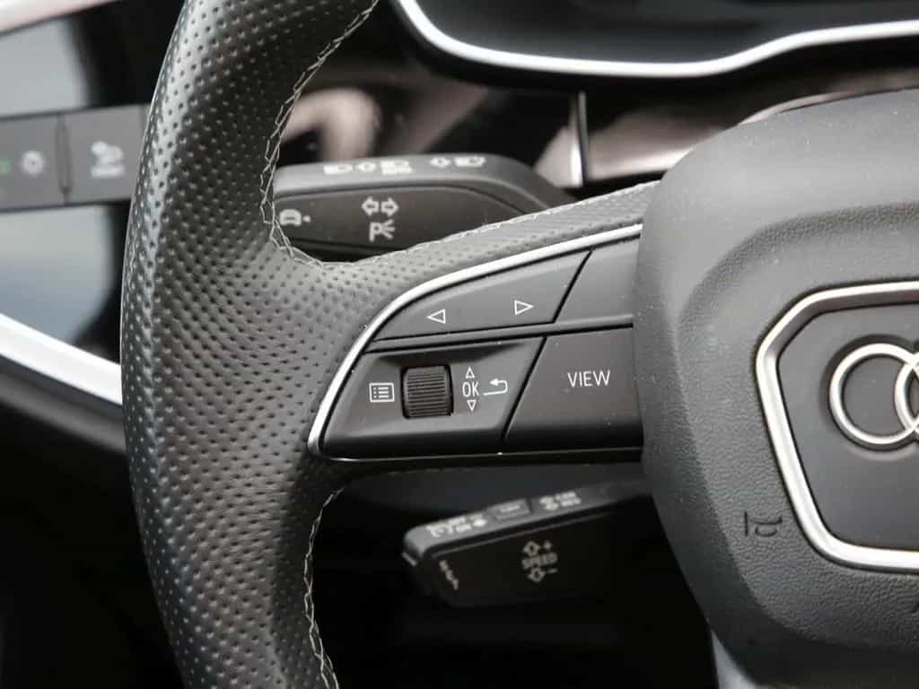 Audi Q3 Sportback 45 TFSI quattro S line Navi+VC PDC 01/2022-photo-17