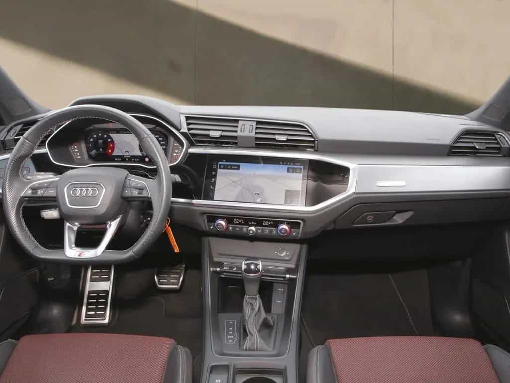 Audi Q3 Sportback 45 TFSI quattro S line Navi+VC PDC 01/2022-photo-7