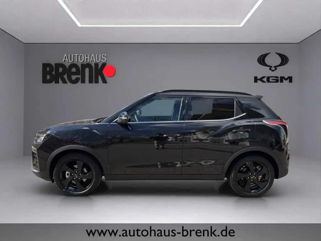 KGM Tivoli Nomad+ 1.5 2WD *LED/SHZ/RFK/App/PDC* null-photo-2
