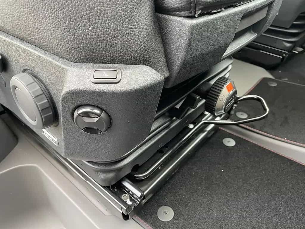 MAN TGE 3.200 L3H2 Kasten 4x4 Individual S ACC STHZ 03/2026-photo-28