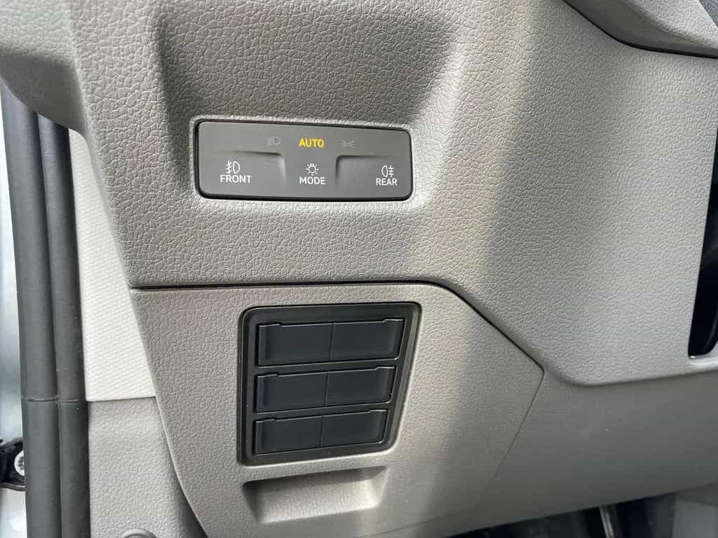 MAN TGE 3.200 L3H2 Kasten 4x4 Individual S ACC STHZ 03/2026-photo-32