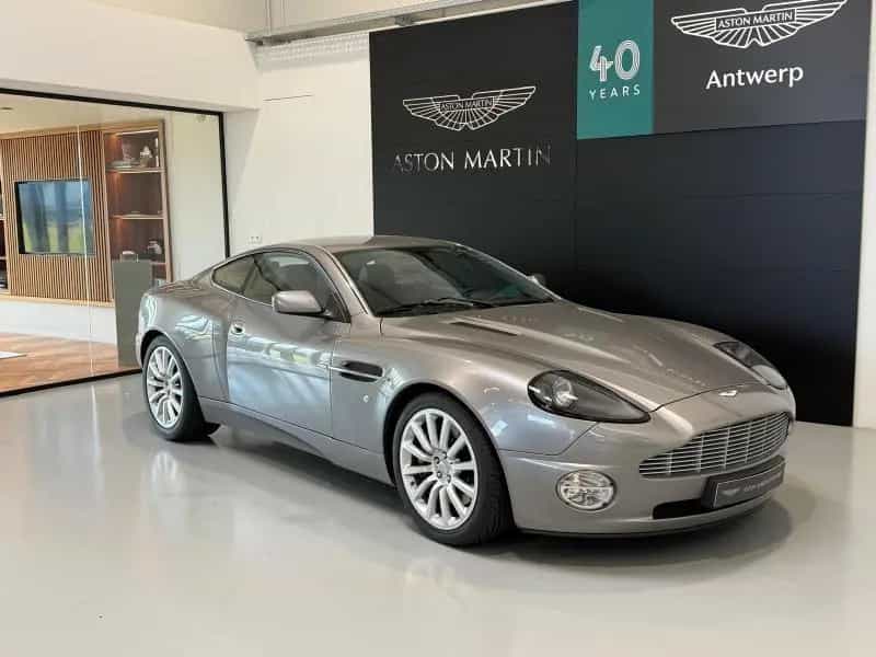 Aston Martin Vanquish V12 Vanquish First Generation 09/2005-photo-12