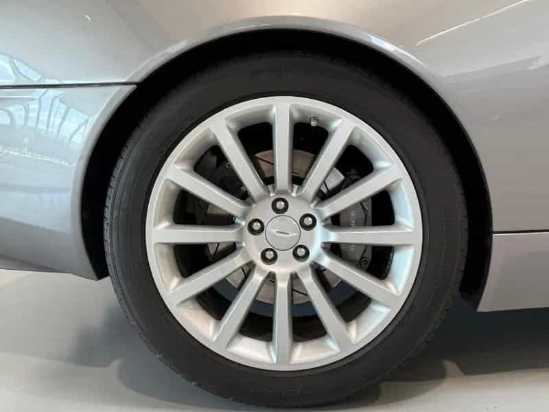 Aston Martin Vanquish V12 Vanquish First Generation 09/2005-photo-18