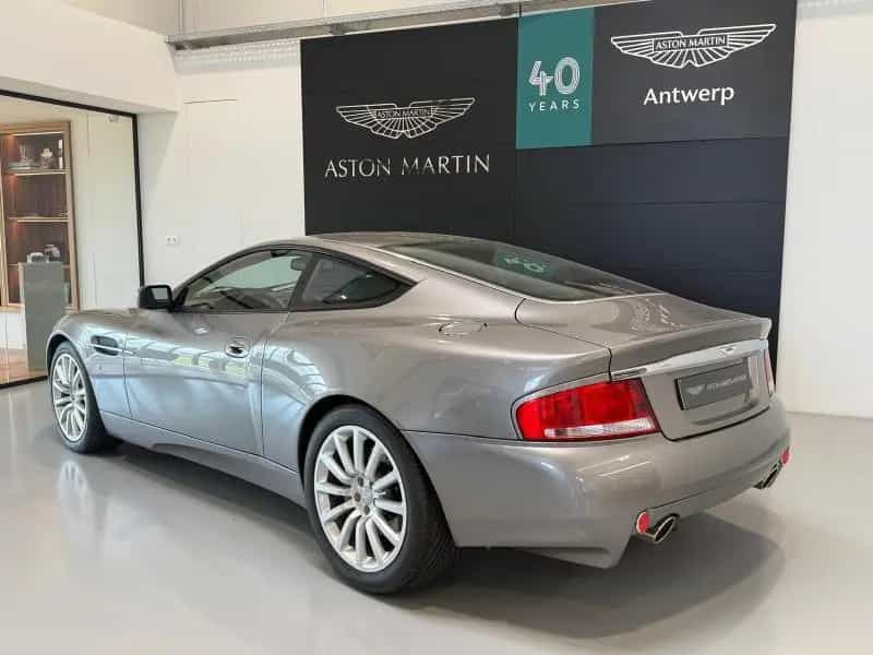 Aston Martin Vanquish V12 Vanquish First Generation 09/2005-photo-5