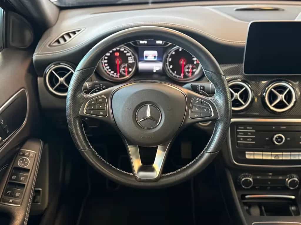 Mercedes-Benz GLA 200 AMG Nightfall P-SHD Rü-Ka LED TWA 12/2019-photo-10