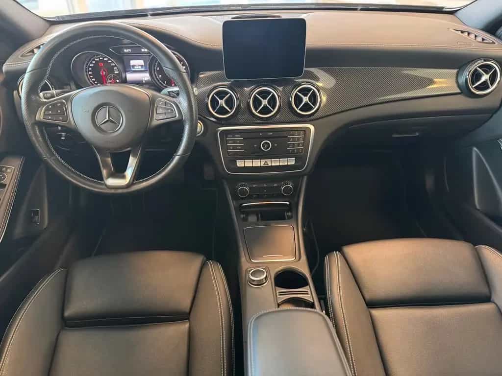 Mercedes-Benz GLA 200 AMG Nightfall P-SHD Rü-Ka LED TWA 12/2019-photo-11