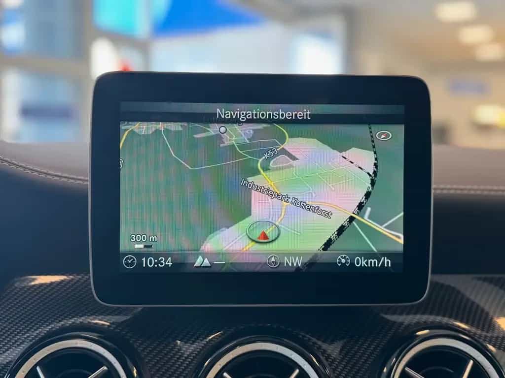 Mercedes-Benz GLA 200 AMG Nightfall P-SHD Rü-Ka LED TWA 12/2019-photo-23
