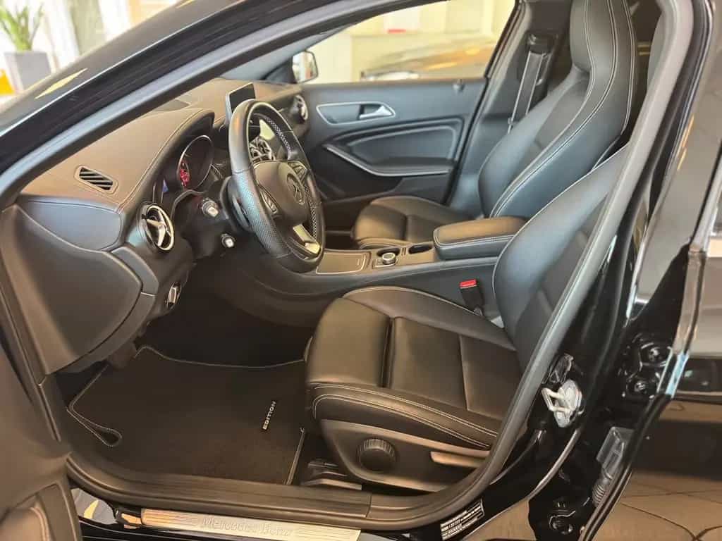 Mercedes-Benz GLA 200 AMG Nightfall P-SHD Rü-Ka LED TWA 12/2019-photo-8