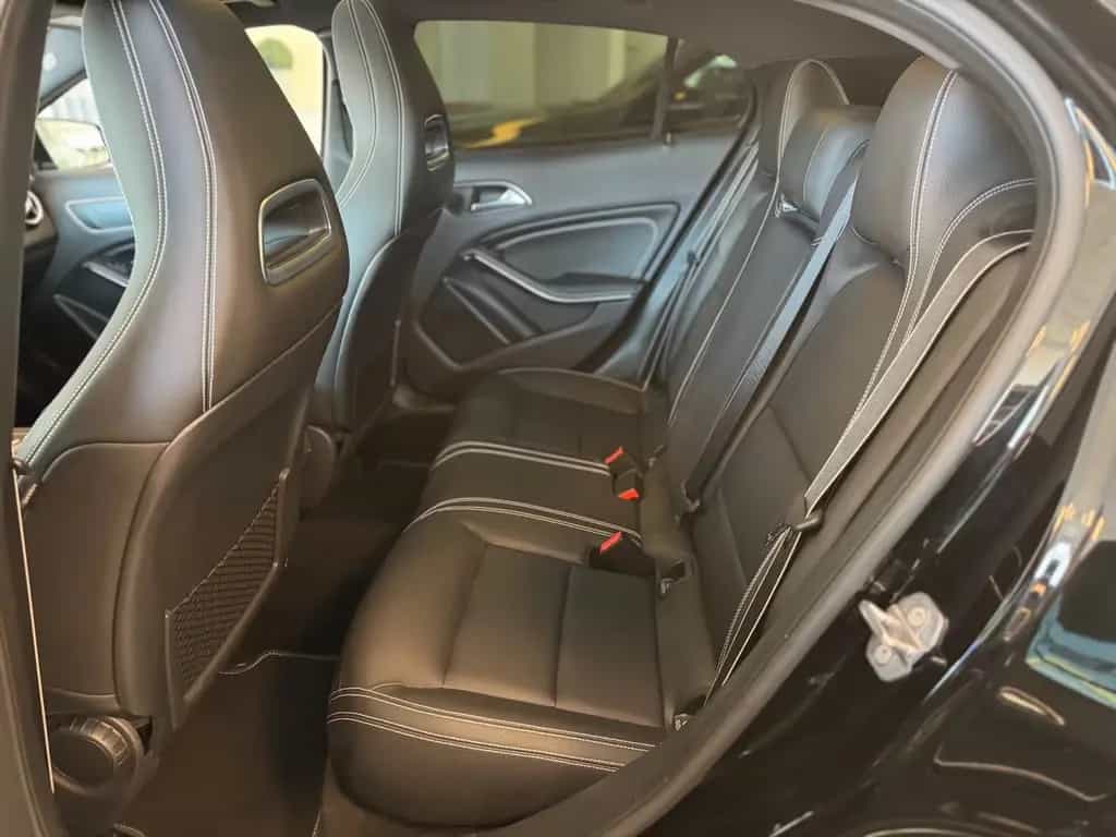 Mercedes-Benz GLA 200 AMG Nightfall P-SHD Rü-Ka LED TWA 12/2019-photo-9