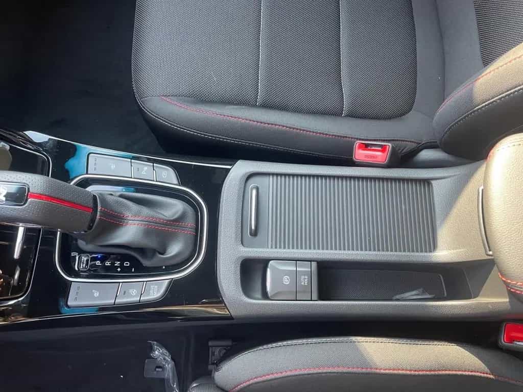 Hyundai i30 N Line +AUTOMATIK+NAVI+SITZHZG+LENKRADHZG null-photo-14