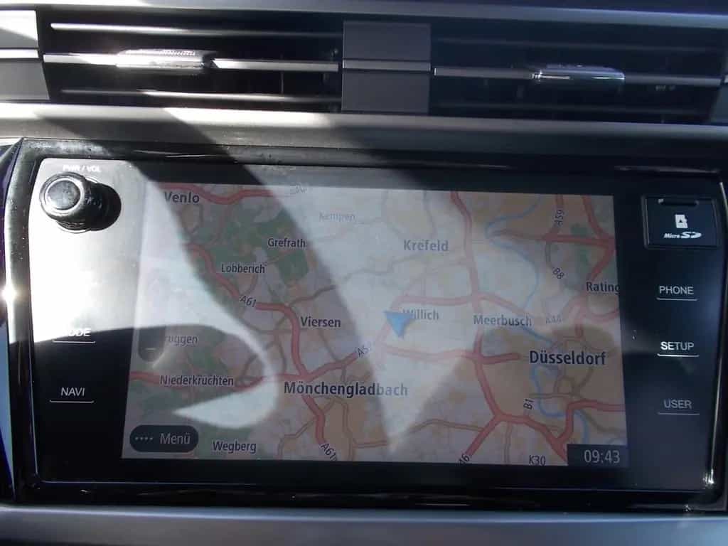 Ssangyong Korando Onyx 4x2, Teilleder AHK Navi Allwetter 09/2019-photo-27