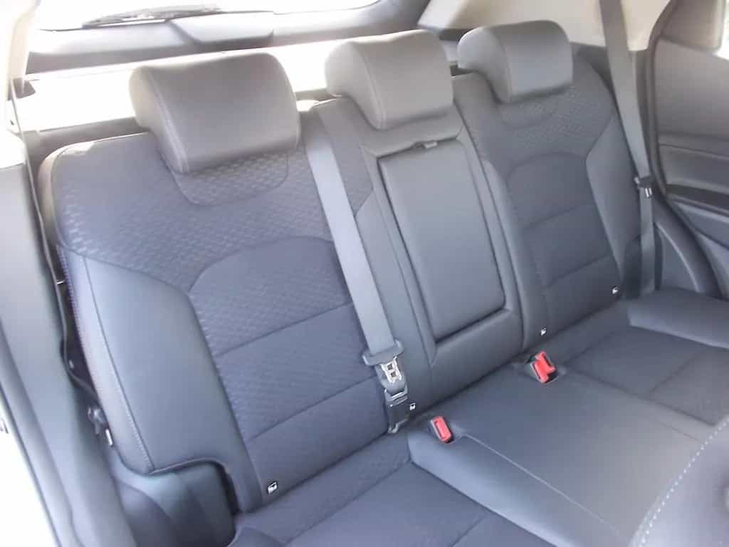 Ssangyong Korando Onyx 4x2, Teilleder AHK Navi Allwetter 09/2019-photo-33