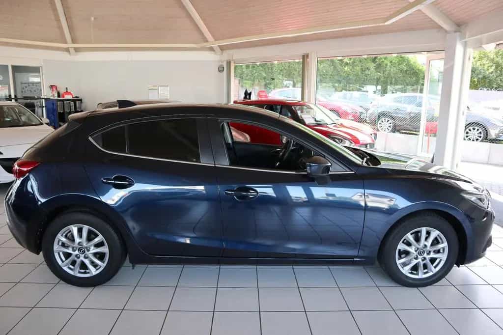 Mazda 3 120PS *SHZ*PDC*LED*NAVI*AHK*INSP. NEU* 06/2016-photo-3