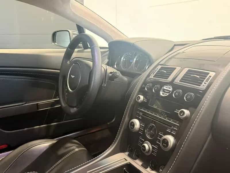 Aston Martin V8 Vantage 4.7l Sportshift 08/2011-photo-4