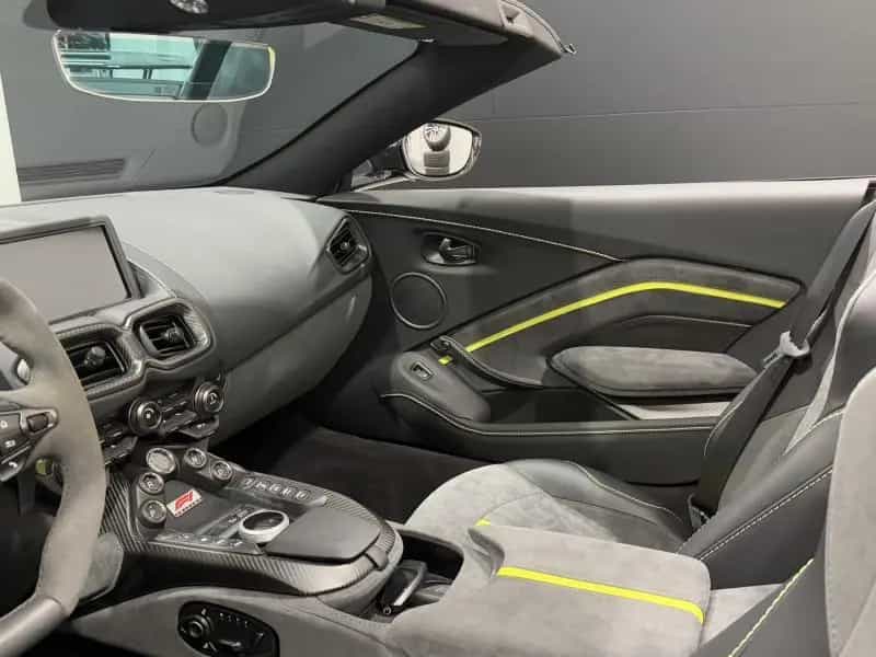 Aston Martin V8 Vantage Roadster F1 03/2022-photo-21