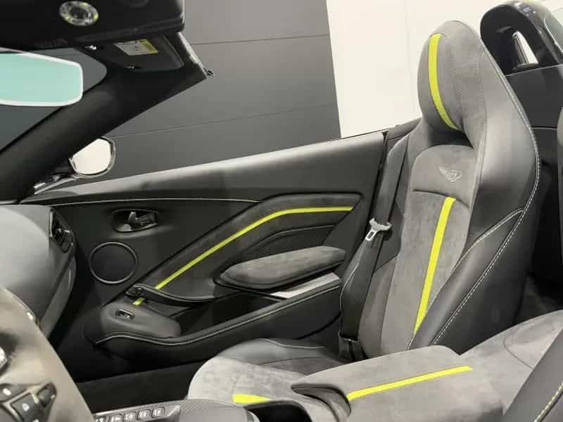 Aston Martin V8 Vantage Roadster F1 03/2022-photo-23