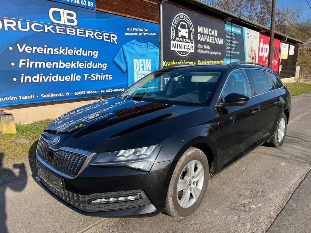 Skoda Superb Ambition/2.0TDI/190PS/DSG/ACC/TÜV 05-2027 02/2020-photo-1