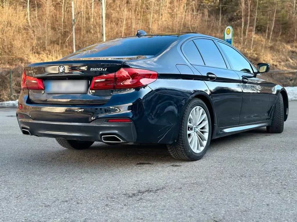 BMW 5 Series 520d xDrive M-Paket | Garantie bis 08/... 11/2017-photo-3