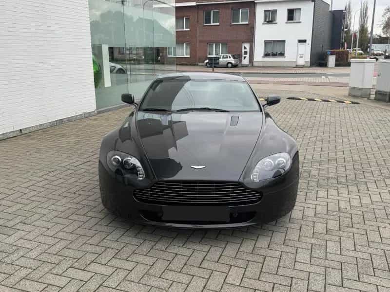 Aston Martin V8 Vantage 4.7l Manual 07/2009-photo-2