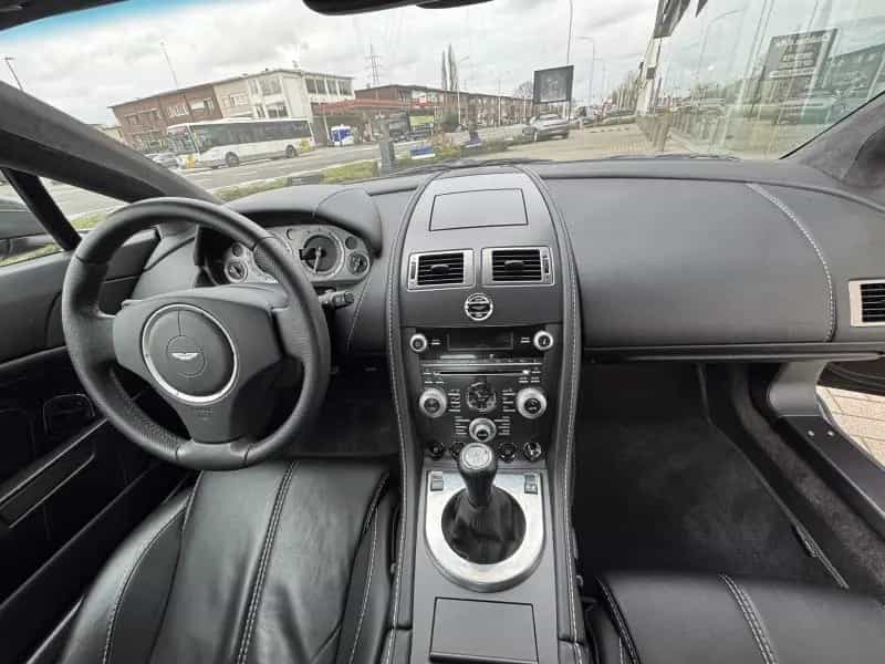 Aston Martin V8 Vantage 4.7l Manual 07/2009-photo-6