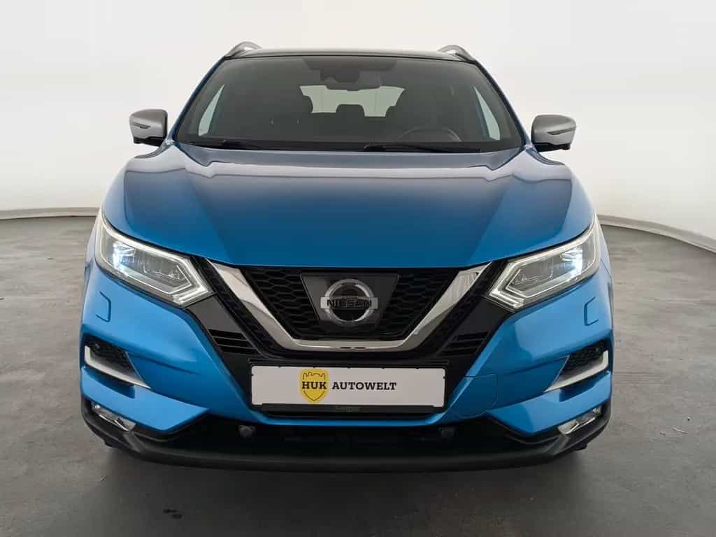Nissan Qashqai 1.6 DIG-T Tekna + 4x2 PANO+LEDER+NAV+LED 01/2018-photo-1