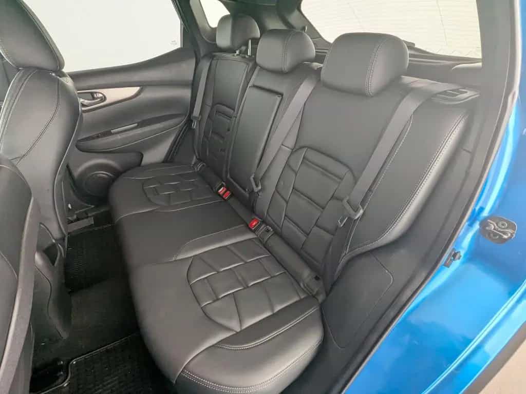 Nissan Qashqai 1.6 DIG-T Tekna + 4x2 PANO+LEDER+NAV+LED 01/2018-photo-15