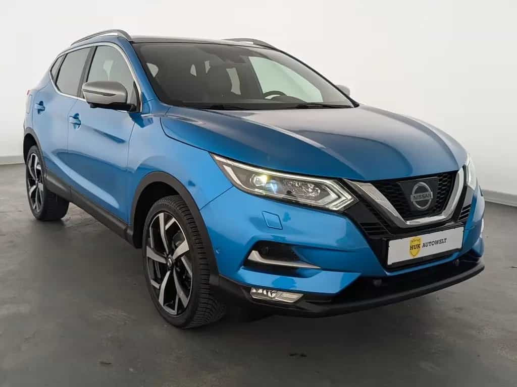 Nissan Qashqai 1.6 DIG-T Tekna + 4x2 PANO+LEDER+NAV+LED 01/2018-photo-4