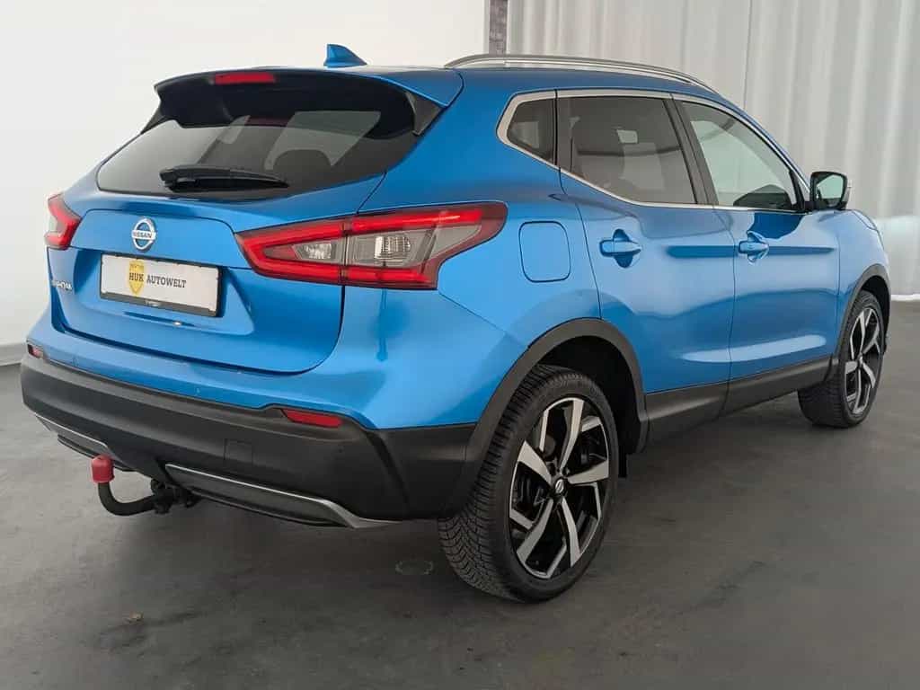 Nissan Qashqai 1.6 DIG-T Tekna + 4x2 PANO+LEDER+NAV+LED 01/2018-photo-5