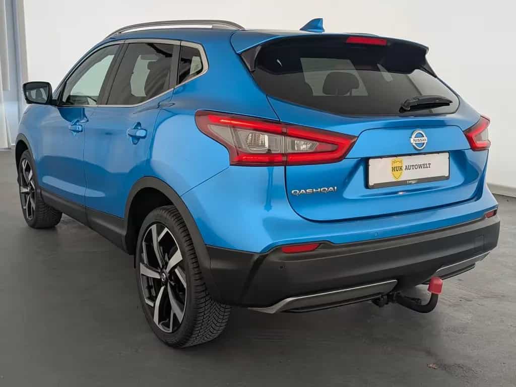 Nissan Qashqai 1.6 DIG-T Tekna + 4x2 PANO+LEDER+NAV+LED 01/2018-photo-8