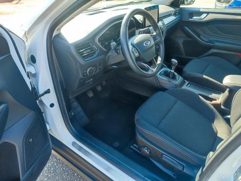 Ford Focus Turnier Titanium PANO/SHZ/NAVI/LED/KEYLESS 03/2019-photo-18