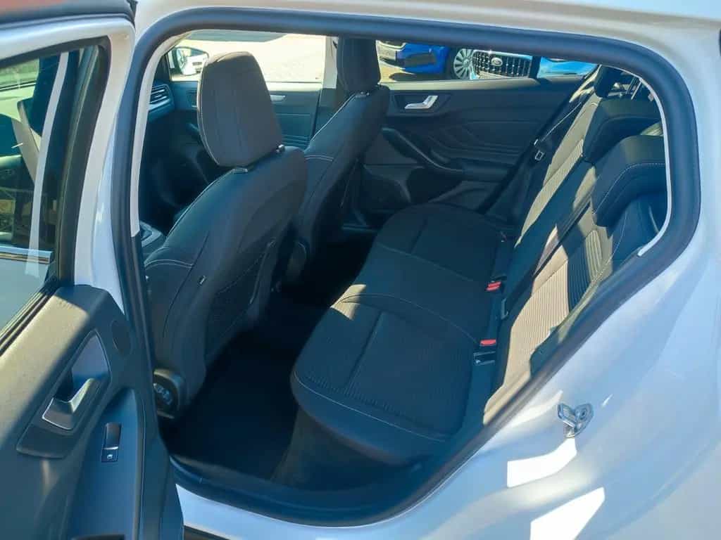 Ford Focus Turnier Titanium PANO/SHZ/NAVI/LED/KEYLESS 03/2019-photo-20