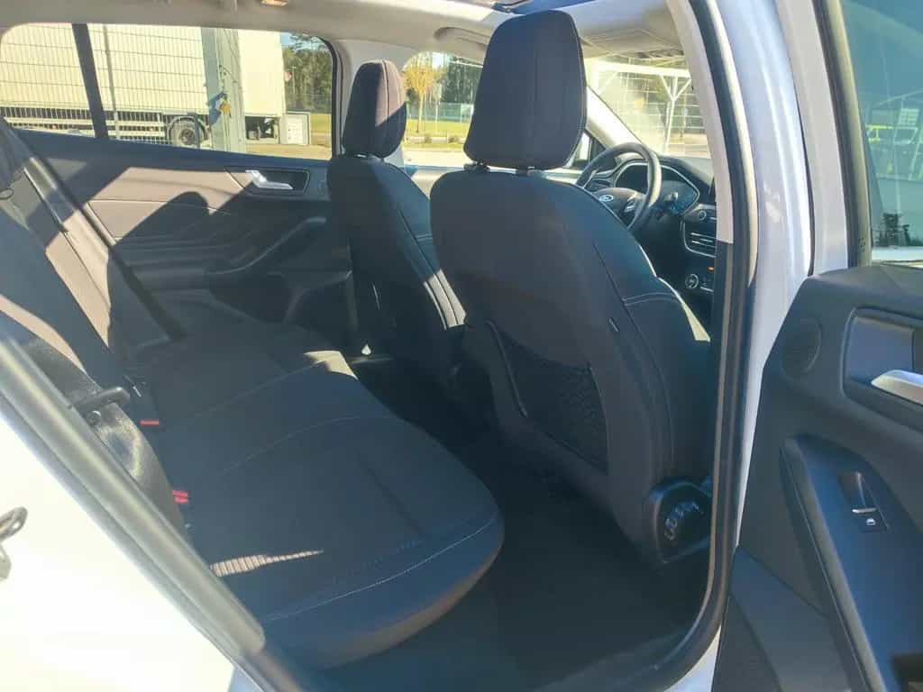 Ford Focus Turnier Titanium PANO/SHZ/NAVI/LED/KEYLESS 03/2019-photo-23