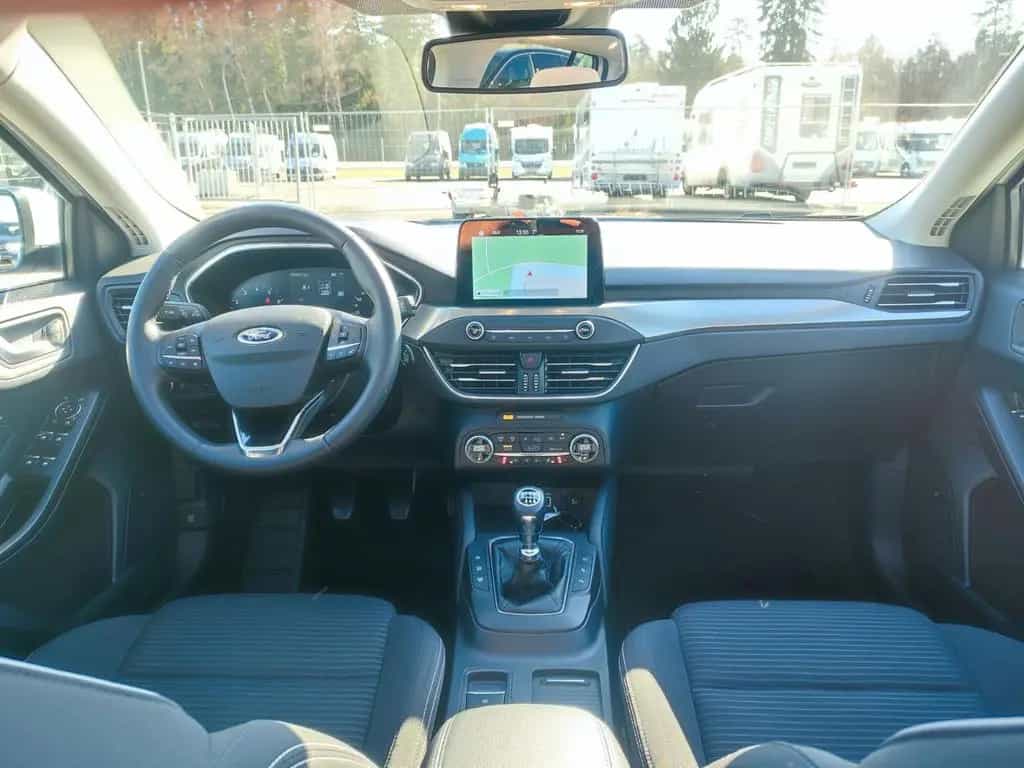 Ford Focus Turnier Titanium PANO/SHZ/NAVI/LED/KEYLESS 03/2019-photo-24