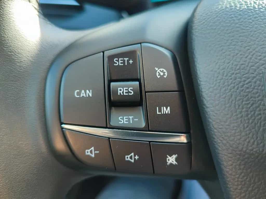Ford Focus Turnier Titanium PANO/SHZ/NAVI/LED/KEYLESS 03/2019-photo-36