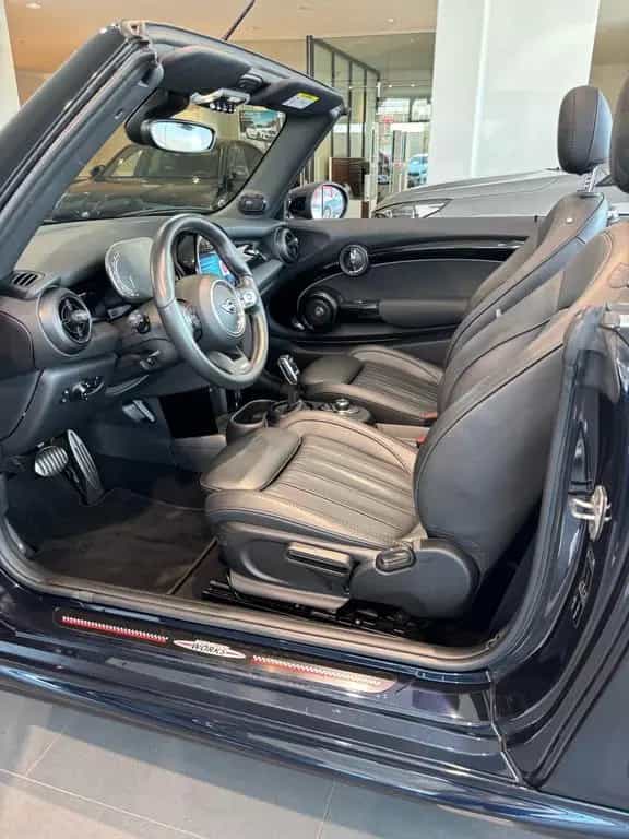 MINI Cooper S Cabrio Cooper S John Cooper Works Trim Cabrio HK HiFi 07/2021-photo-19