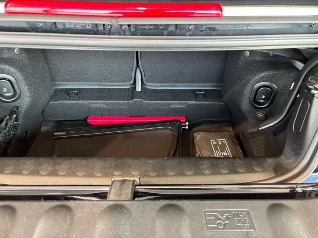 MINI Cooper S Cabrio Cooper S John Cooper Works Trim Cabrio HK HiFi 07/2021-photo-23