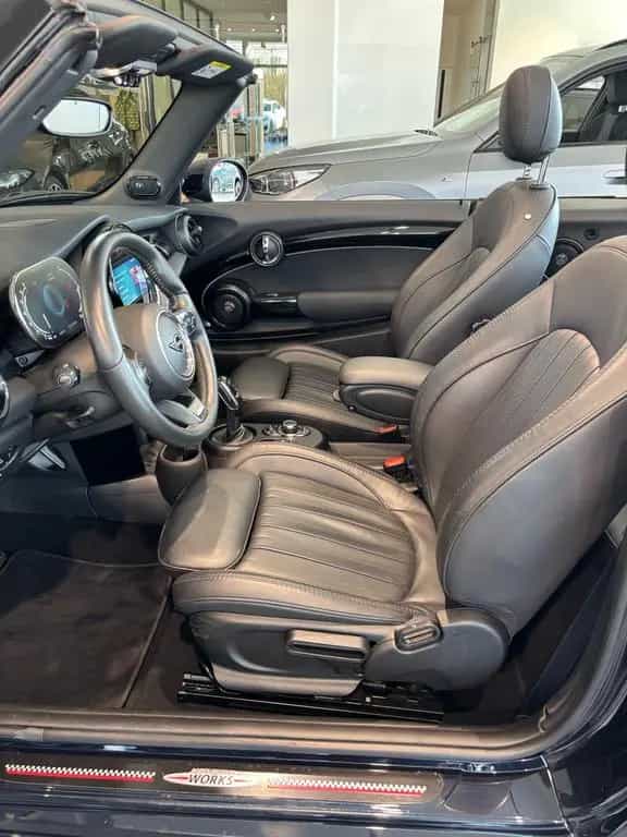 MINI Cooper S Cabrio Cooper S John Cooper Works Trim Cabrio HK HiFi 07/2021-photo-25