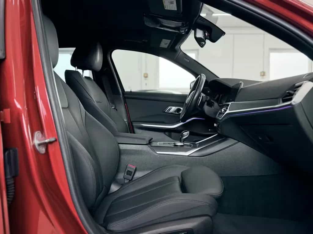 BMW 330 i M Sport Automatic 01/2021-photo-21