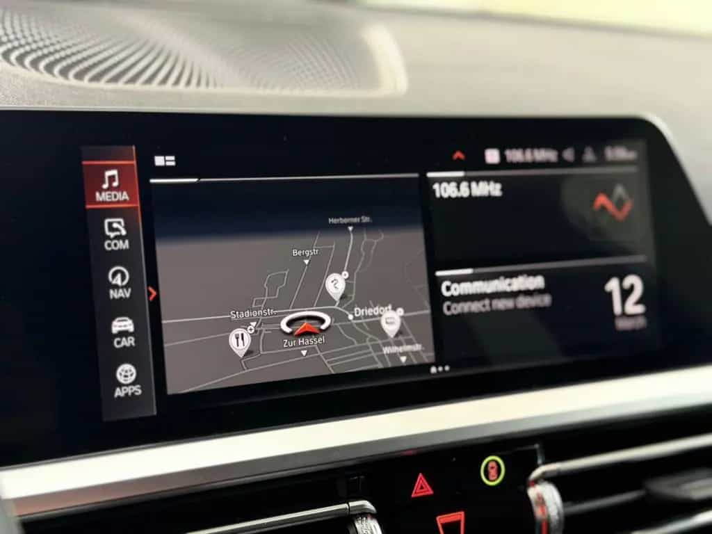 BMW 330 i M Sport Automatic 01/2021-photo-31