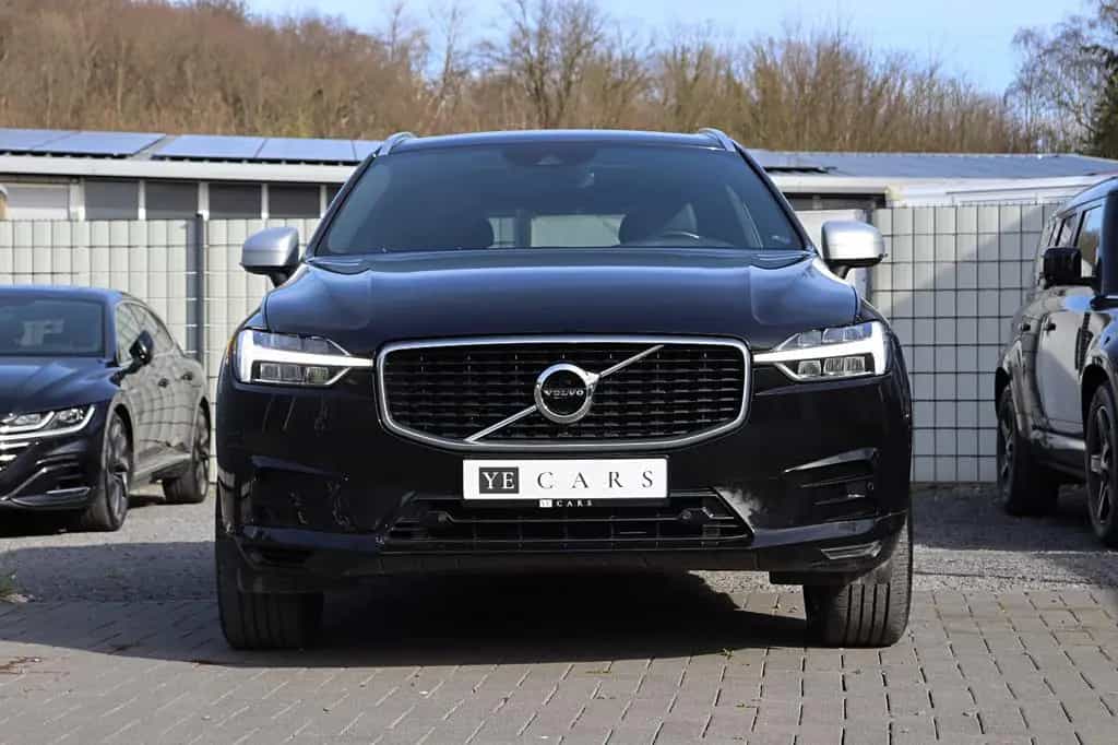 Volvo XC60 XC 60 R Design AWD D5 *LED*NAVI*RFK*PANORAMA*ACC 09/2018-photo-2