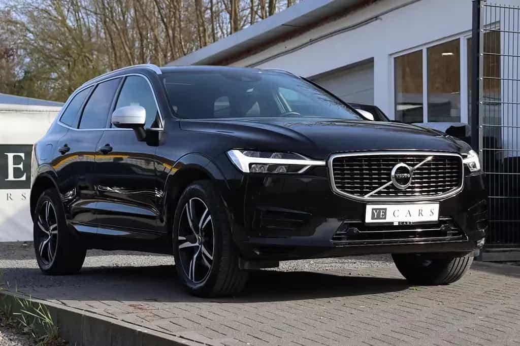 Volvo XC60 XC 60 R Design AWD D5 *LED*NAVI*RFK*PANORAMA*ACC 09/2018-photo-3