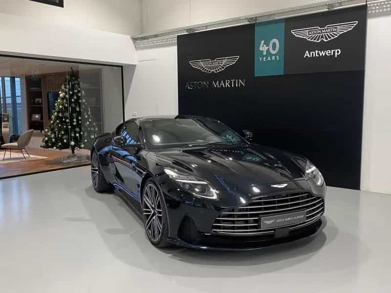 Aston Martin DB12 DB12 08/2025-photo-1