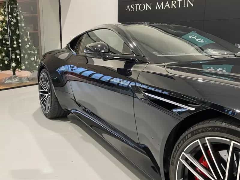 Aston Martin DB12 DB12 08/2025-photo-10