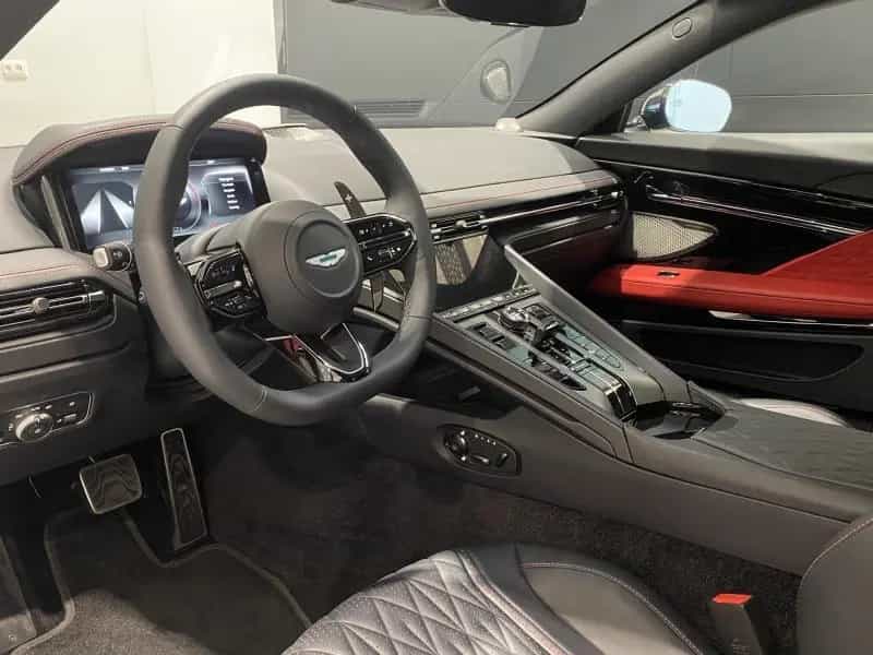 Aston Martin DB12 DB12 08/2025-photo-12