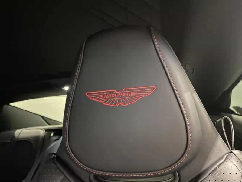 Aston Martin DB12 DB12 08/2025-photo-15