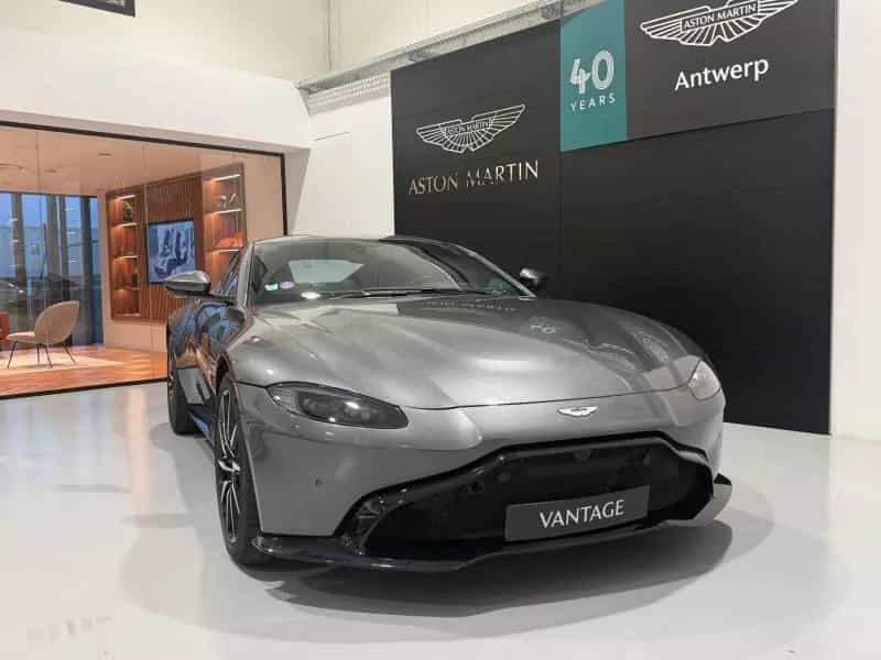Aston Martin V8 Vantage Vantage Coupe 08/2020-photo-1