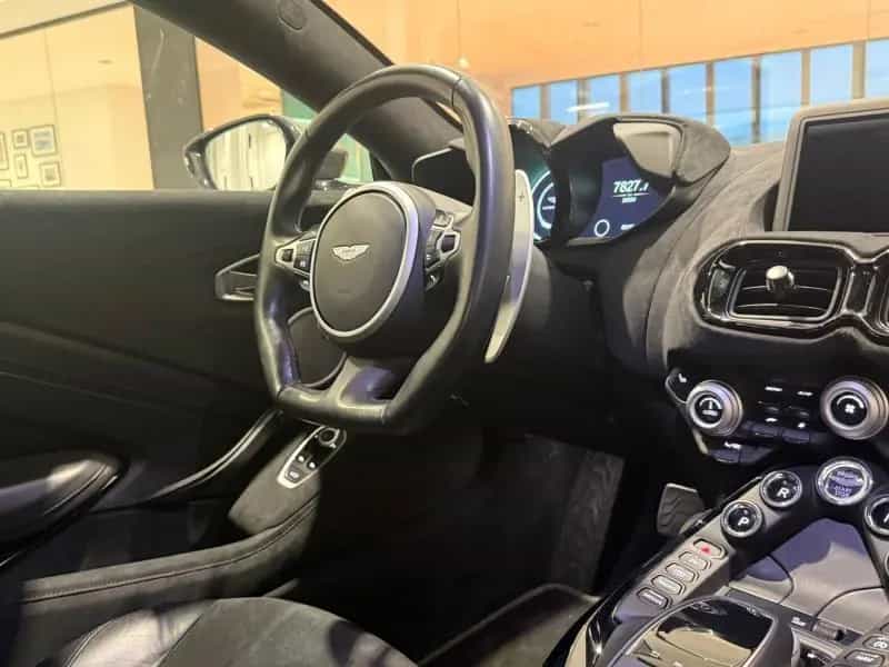 Aston Martin V8 Vantage Vantage Coupe 08/2020-photo-24
