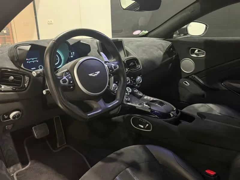 Aston Martin V8 Vantage Vantage Coupe 08/2020-photo-5